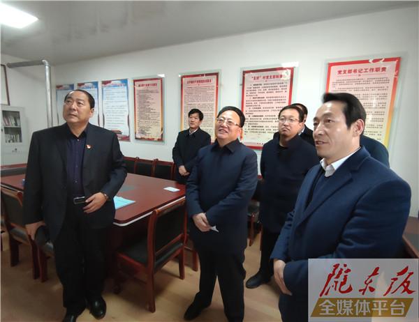李銀赴鎮原縣督查政協協商向基層延伸工作