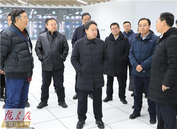 盧小亨在西峰區調研檢查“冬日無閑·大抓項目”活動開展情況