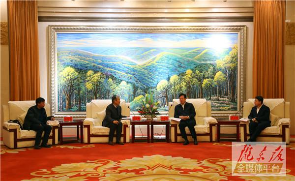慶陽市委市政府與西安百躍羊乳集團有限公司舉行座談 雙方就進一步深化羊乳產業合作交換意見