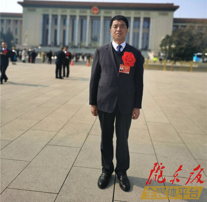 【脫貧攻堅我來見證】讓蘋果成為鄉親們的“致富果”