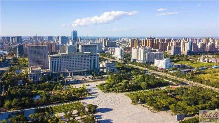 2022年，我市環境空氣優良天數達297天。隴東報全媒體記者 俄少飛 攝