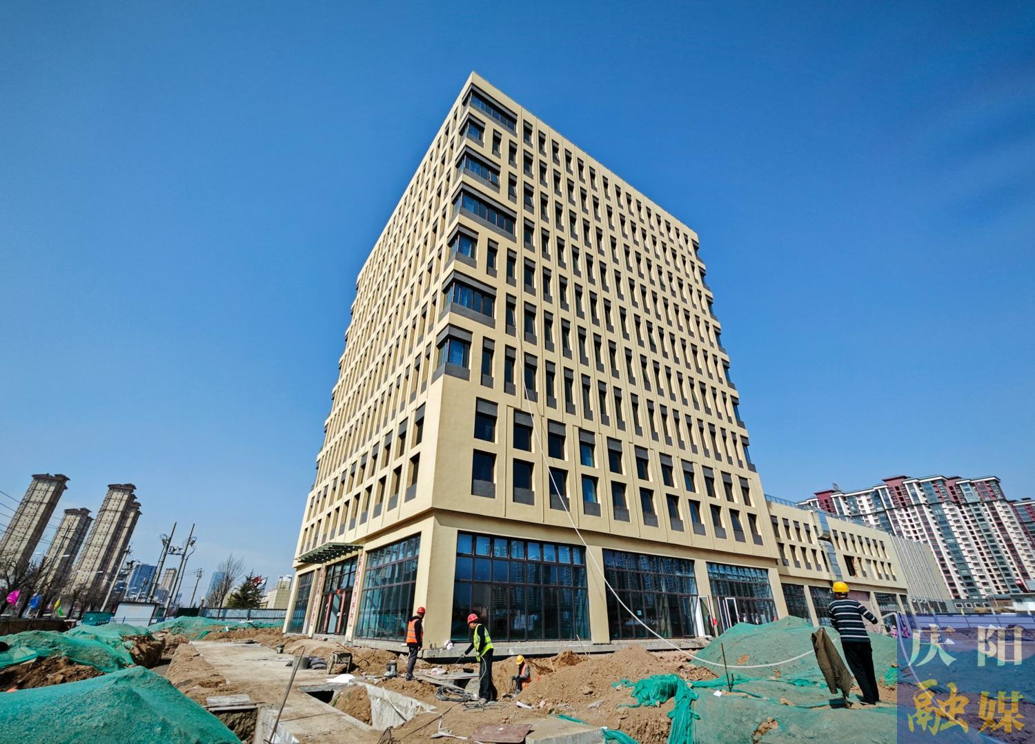 【攝影報道】國家樞紐節點（甘肅）算力資源調度中心項目全速推進