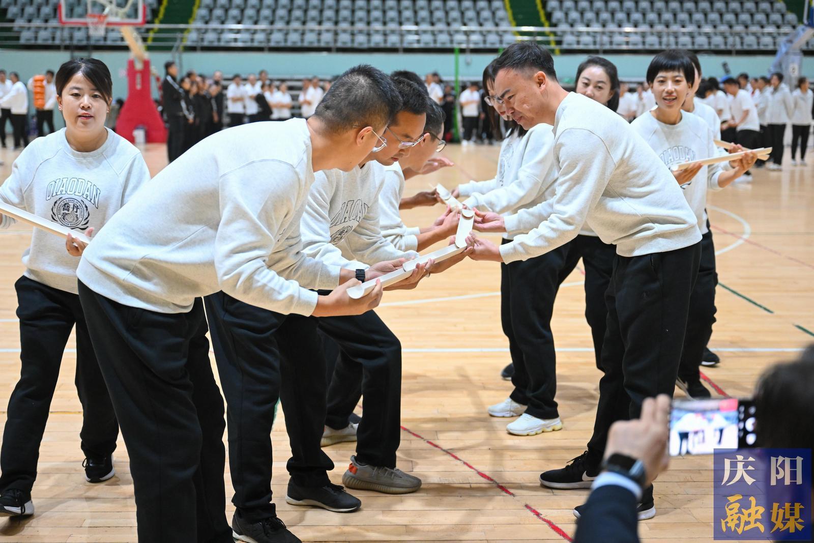 【攝影報(bào)道】中國移動(dòng)慶陽分公司2024年員工趣味運(yùn)動(dòng)會