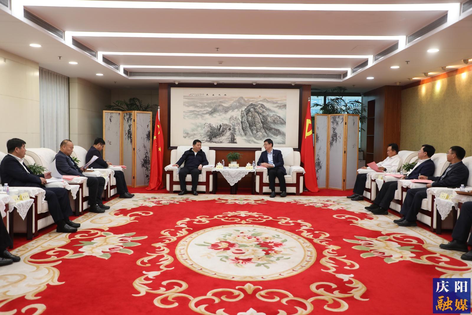 周繼軍赴華電煤業集團對接項目合作事宜