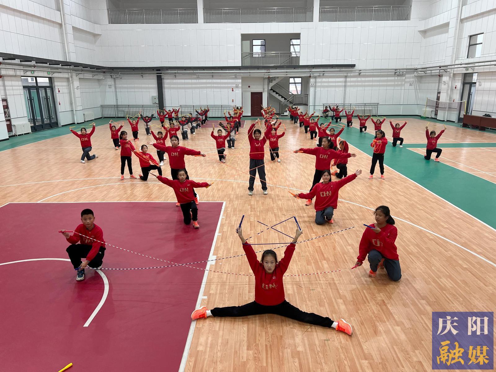 【點亮美好教育】以繩為舞 編織少年夢——鎮原縣蓮池小學花樣跳繩隊養成記