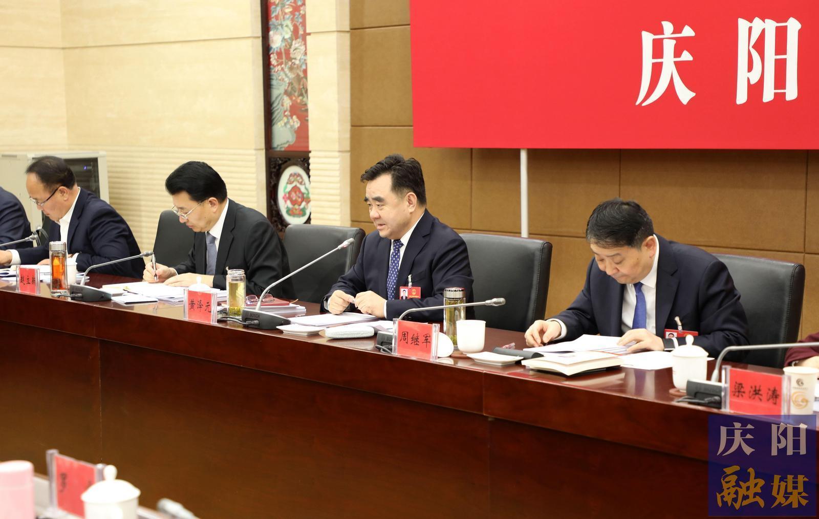 黃澤元在審議省政府工作報告時說 以實干實績奮力推動革命老區高質量發展 以慶陽一域之進為全省發展大局多作貢獻