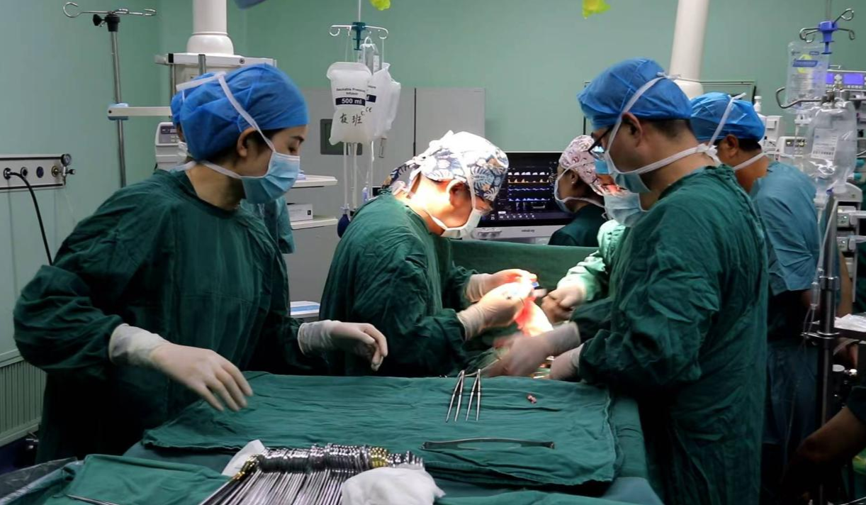 甘肅慶陽成功實施首例體外循環下心臟瓣膜手術