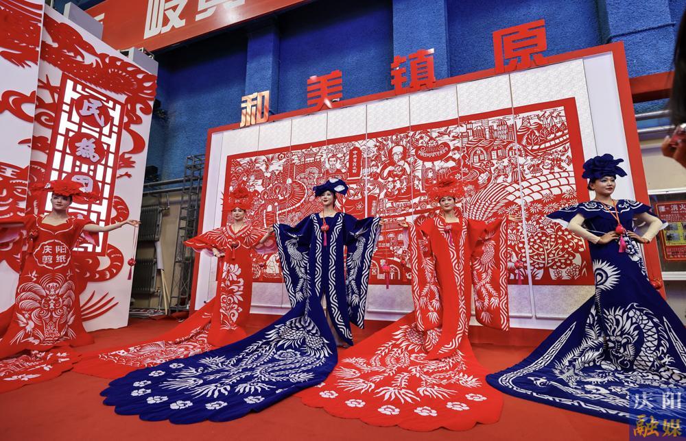 【攝影專題】慶陽五絕 | 剪紙：剪刀輕舞的指尖藝術