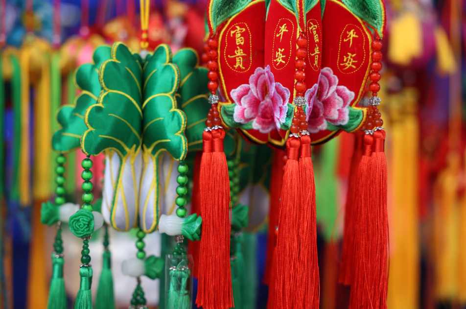 一點(diǎn)慶陽 | 香包節(jié)：帶火一座城（文/趙建軍）
