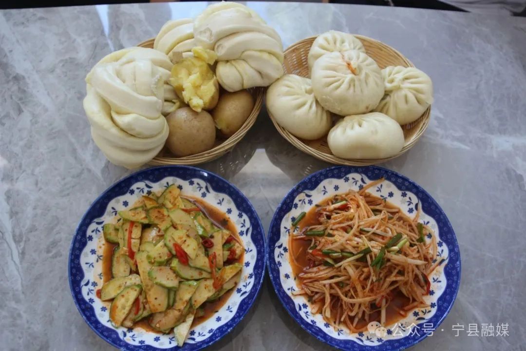 中村鎮(zhèn)：天津市河東區(qū)援建“百姓餐廳”破解老人“吃飯難”問題