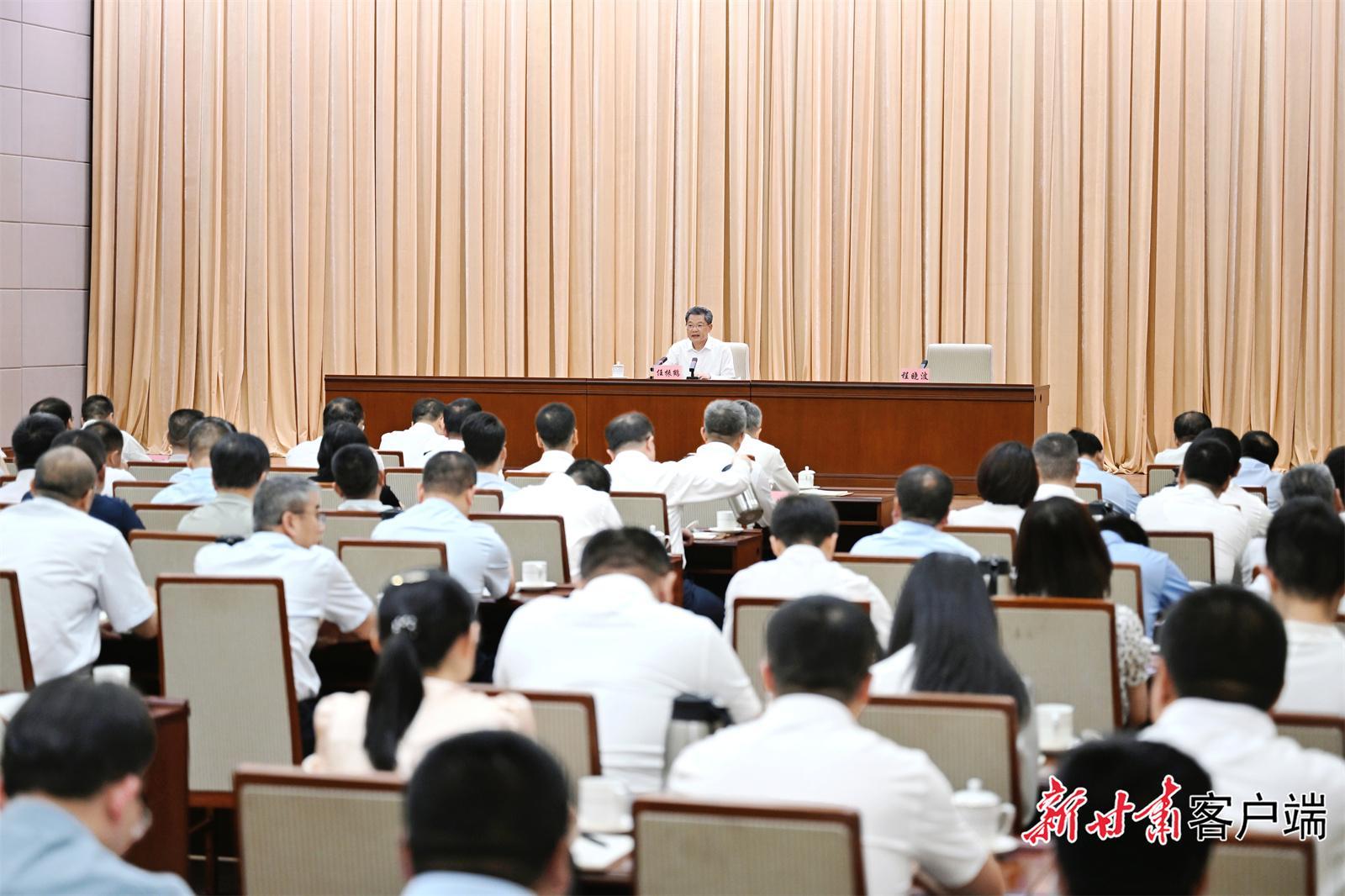 任振鶴在講深入貫徹中央八項規定精神學習教育專題黨課時強調 從習近平總書記用典感悟黨的作風建設之道 以優良作風振奮精神激發斗志樹立形象推動發展